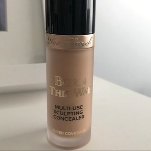 Too Faced - Super coverage multi-use concealer